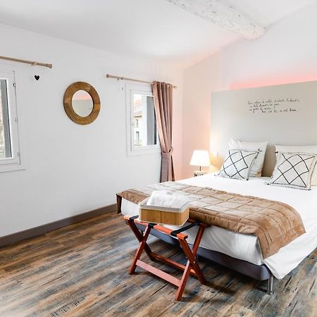 ลา แมซง กุสตาฟ Bed & Breakfast นาร์บอนน์ ภายนอก รูปภาพ